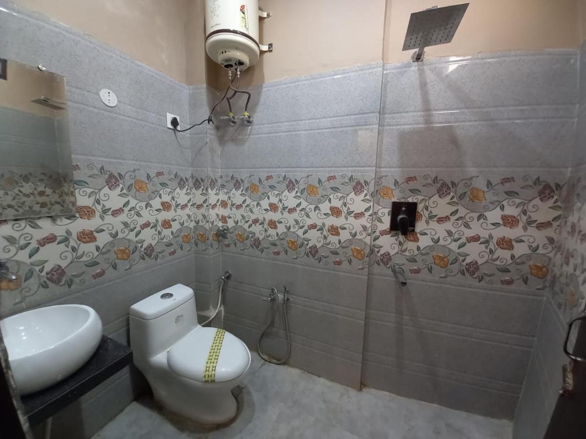 Hotel Banke Bihari Haridwar Ngoại thất bức ảnh