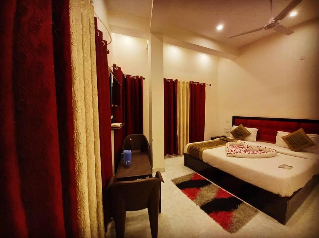 Hotel Banke Bihari Haridwar Ngoại thất bức ảnh
